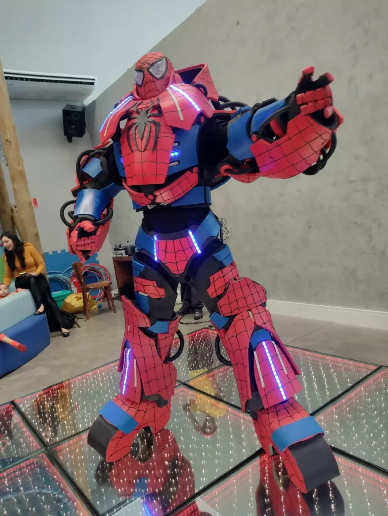 contratar robo aranha para eventos